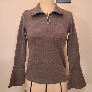 YASHMAN Grey Sweater Size SM